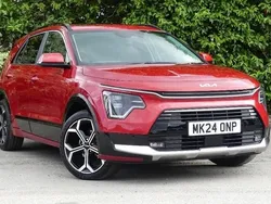 Red Used 2024 Kia Niro 4 SUV | £26,000 (A bit pricey)