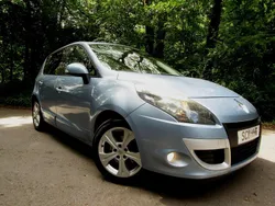 Blue Used 2011 Renault Scénic III Dynamique MPV | £2,845 (Fair price)