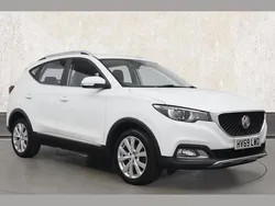 White Used 2019 MG ZS Excite Sedan | £10,590 (Fair price)