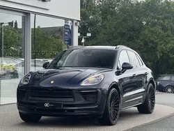 Blue Used 2022 Porsche Macan SUV | £58,990 (Expensive)