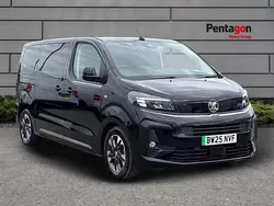 Black Used 2025 Vauxhall Vivaro Ultimate Van | £33,594