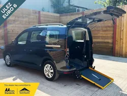 Blue Used 2023 VW Caddy Maxi Life Life MPV | £26,902 (Fair price)