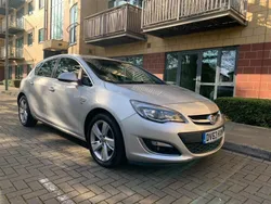 Silver Used 2013 Vauxhall Astra SRi Hatchback | £2,750 (Fair price)