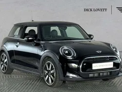 Black Used 2021 Mini Cooper Exclusive Hatchback | £20,250 (A bit pricey)