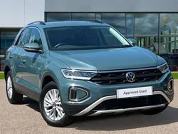 Petrol blue metallic Used 2024 VW T-Roc Life SUV | £24,121 (Fair price)