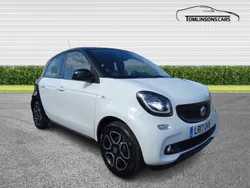 Black Used 2017 Smart ForFour Premium Hatchback | £5,000 (Fair price)