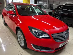 Red Used 2014 Vauxhall Insignia Design Edition Hatchback | £2,490 (Fair price)