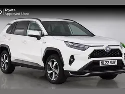 White Used 2022 Toyota RAV4 Hybrid Design SUV | £23,950 (Good price)