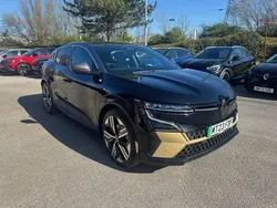 Black/grey Used 2023 Renault Mégane Hatchback | £19,490 (Fair price)