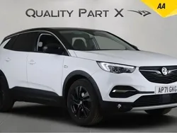 White Used 2022 Vauxhall Grandland X SRi SUV | £10,375 (Super price)