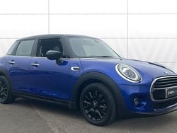 Blue Used 2020 Mini Cooper Classic Hatchback | £14,085 (Fair price)