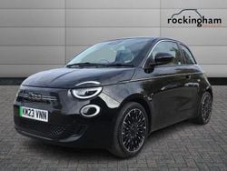 Black Used 2023 Fiat 500e La Prima Hatchback | £18,495 (Fair price)