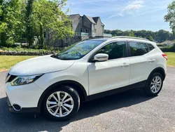 White Used 2016 Nissan Qashqai Acenta SUV | £5,495 (Good price)