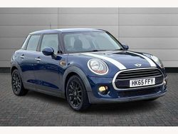 Blue Used 2015 Mini Cooper Hatch Hatchback | £6,350 (Fair price)