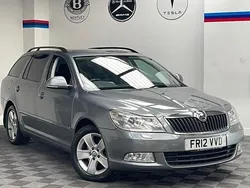 Grey Used 2012 Skoda Octavia Elegance Estate | £4,995 (Good price)