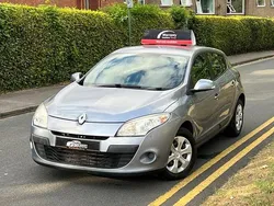 Blue Used 2010 Renault Mégane III Expression Hatchback | £3,250 (Fair price)