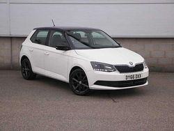Candy white Used 2016 Skoda Fabia Colour Edition Hatchback | £8,995 (Fair price)