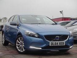 Blue Used 2015 Volvo V40 SE Lux Estate | £3,595 (Fair price)