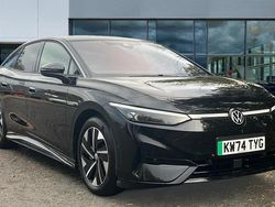 Grenadilla black metallic Used 2024 VW ID.7 Pro Sedan | £31,491 (Fair price)