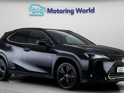 Used 2024 Lexus UX 250h SUV | £17,900 (Super price)