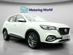 White Used 2021 MG HS Excite SUV | £11,600 (Fair price)