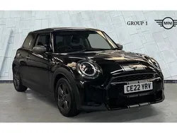 Black Used 2022 Mini Cooper S Classic Hatchback | £16,450 (Super price)