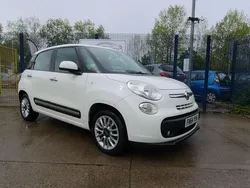 White Used 2014 Fiat 500L Lounge MPV | £4,995 (Fair price)