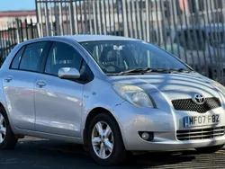 Silver Used 2007 Toyota Yaris Hatchback | £895
