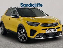 Yellow Used 2022 Kia Stonic 4 SUV | £16,206 (Fair price)