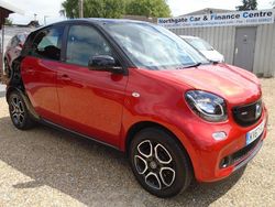 Black Used 2017 Smart ForFour Premium Hatchback | £5,695 (Fair price)