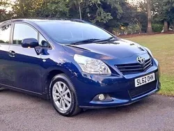 Metallic blue Used 2012 Toyota Verso MPV | £3,750 (Fair price)
