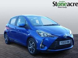 Used 2020 Toyota Yaris Hybrid | £12,995 (Good price)