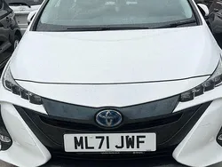 White Used 2021 Toyota Prius Business Edition Hatchback | £16,690 (Expensive)