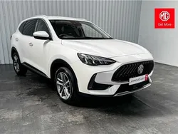 Metallic white pearl Used 2024 MG HS Trophy SUV | £16,995 (Fair price)