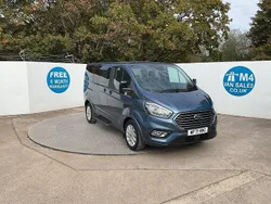 Blue metallic (metallic paint) Used 2021 Ford Tourneo Custom Titanium Sedan | £21,995 (Fair price)