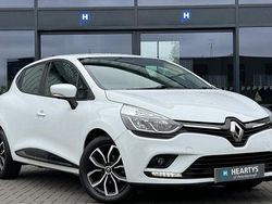 White Used 2019 Renault Clio IV Play Hatchback | £9,999 (Fair price)