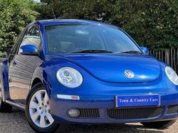 Blue Used 2009 VW Beetle Hatchback | £2,999 (Good price)