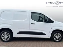 White Used 2022 Citroën Berlingo MPV | £10,995 (Fair price)