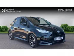 Black Used 2021 Toyota Yaris Hybrid Design Hatchback | £17,647 (Fair price)