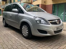 Silver Used 2014 Vauxhall Zafira MPV | £3,395 (Fair price)