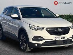 Brilliant paint white jade Used 2018 Vauxhall Grandland X Sport SUV | £9,149 (Fair price)