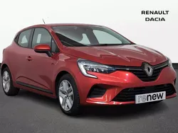 Flame red Used 2021 Renault Clio V Play Hatchback | £10,100 (Super price)