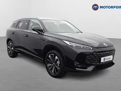 Black New 2025 MG HS Trophy SUV | £22,999 (Expensive)