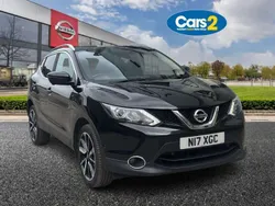 Black Used 2015 Nissan Qashqai Tekna SUV | £8,990 (Fair price)