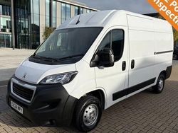 White Used 2023 Peugeot Boxer Premium Van | £17,990 (Fair price)