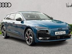 Blue Used 2025 Audi e-tron Performance SUV | £59,661