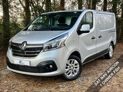 Silver Used 2021 Renault Trafic MPV | £11,695 (Super price)