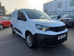 White Used 2021 Peugeot Partner Premium MPV | £9,750 (Fair price)