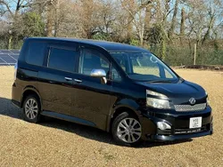 Blue Used 2011 Toyota Voxy MPV | £6,990 (Fair price)