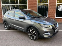 Grey Used 2019 Nissan Qashqai Tekna SUV | £10,400 (Fair price)